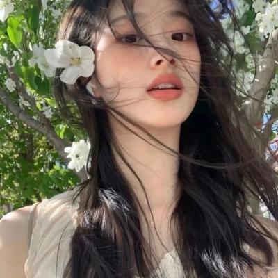 天降后妈，我突然多了九个姐姐